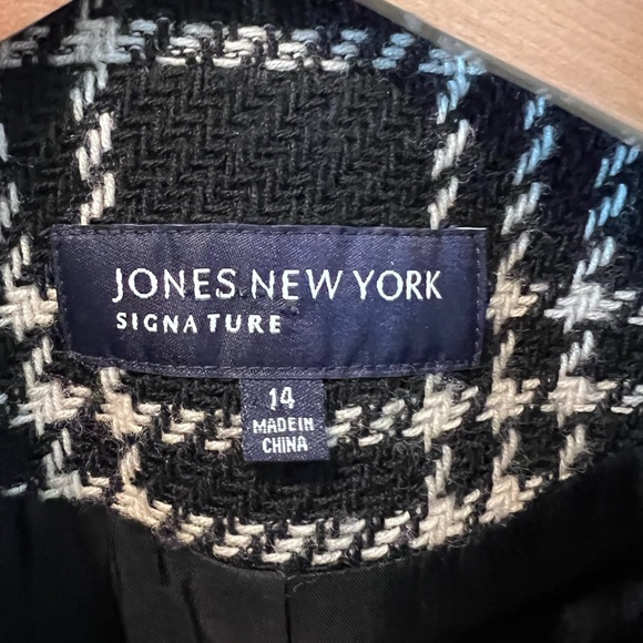 Jones New York Suit Jacket - Picture 2 of 2